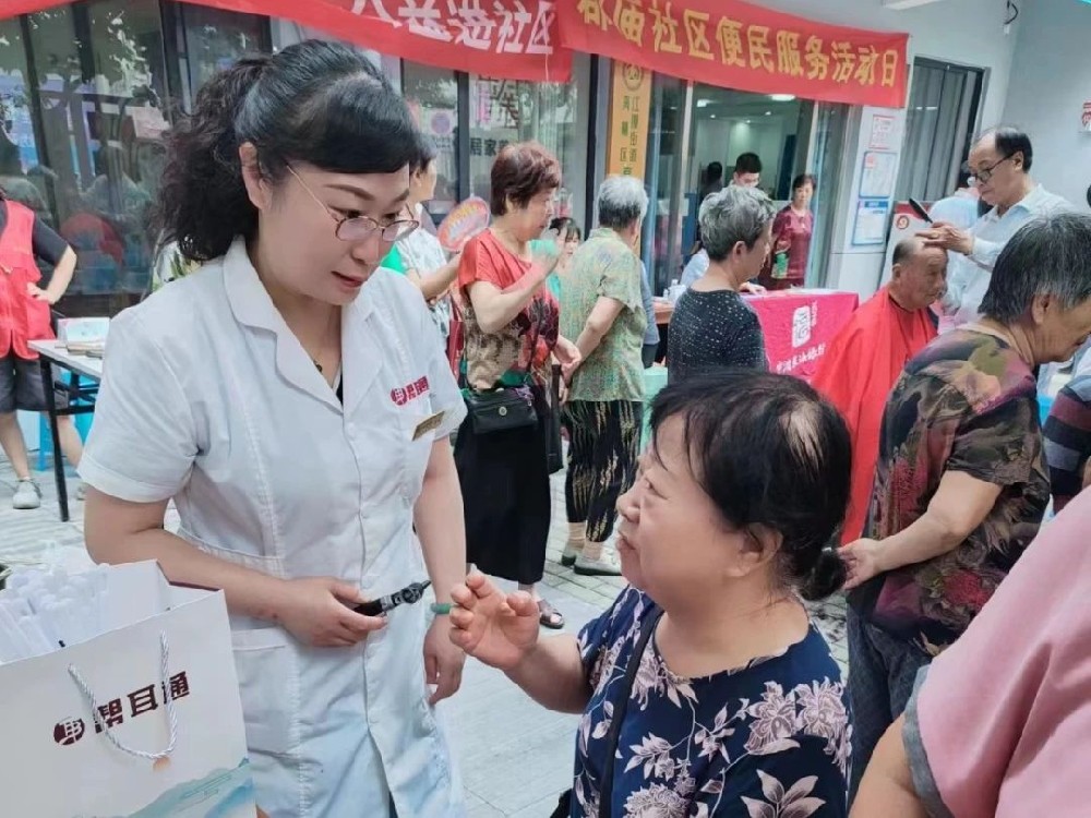 又出圈！多家主流媒体密集关注帮耳通